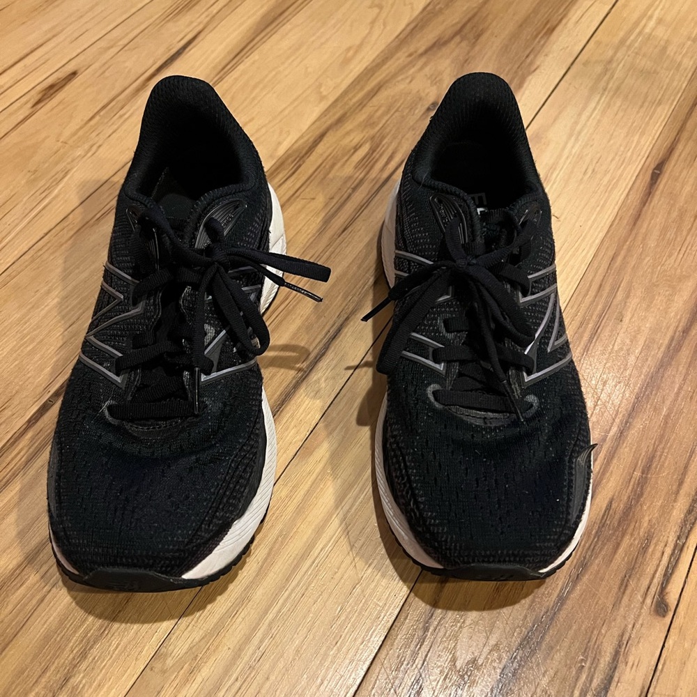 Women's New Balance Fresh Foam X 860 V12 Running Shoe Size 7.5